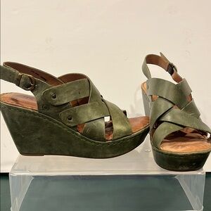 Born Green Wedge Sandals with Strappy Design